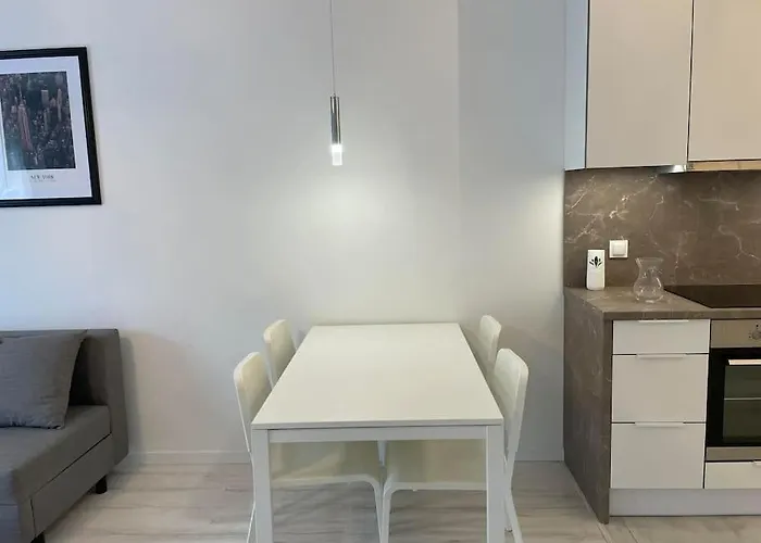 Διαμέρισμα With Private Parking Βαρσοβία