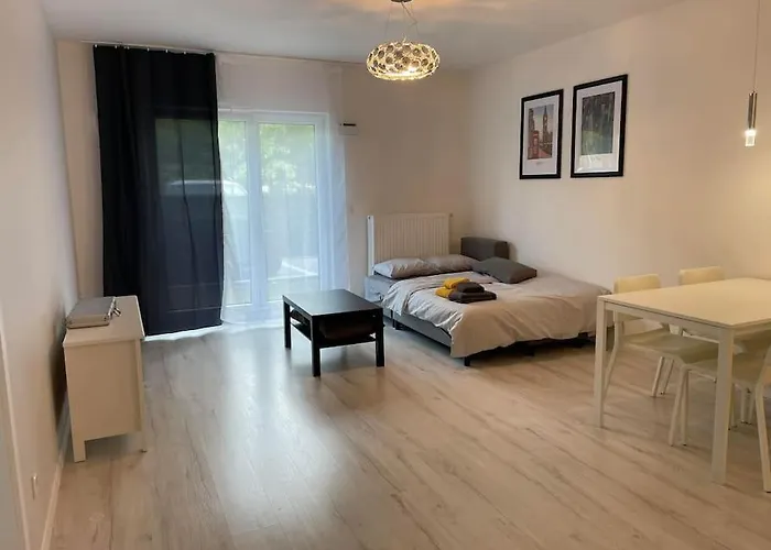 With Private Parking Βαρσοβία