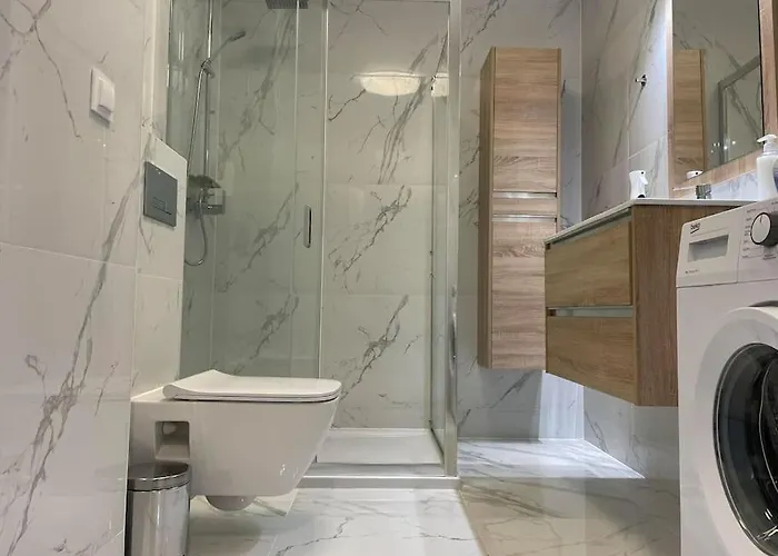 Διαμέρισμα With Private Parking Βαρσοβία